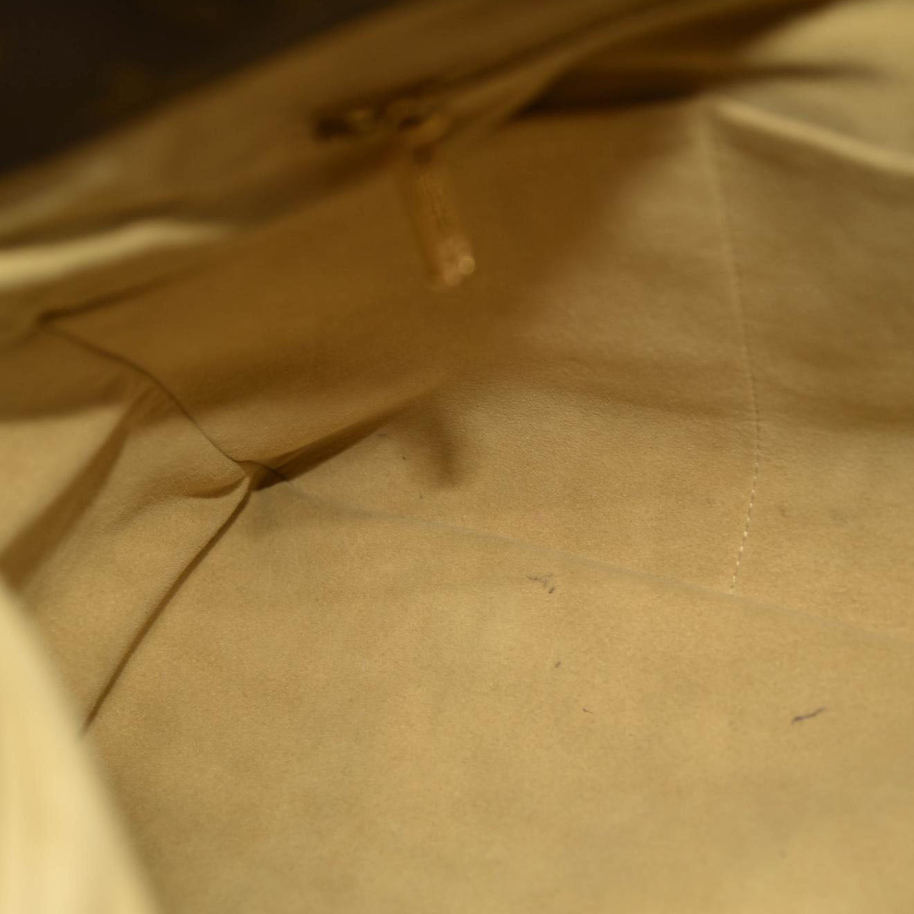 LOUIS VUITTON Monogram Artsy MM CA5100