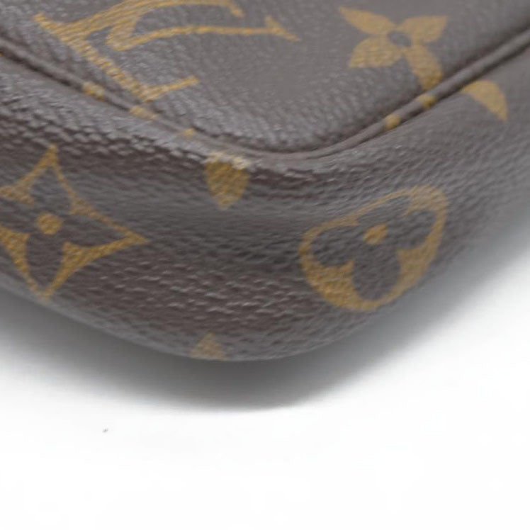 Louis Vuitton Monogram Pochette Accessories Pouch Bag  AR0969