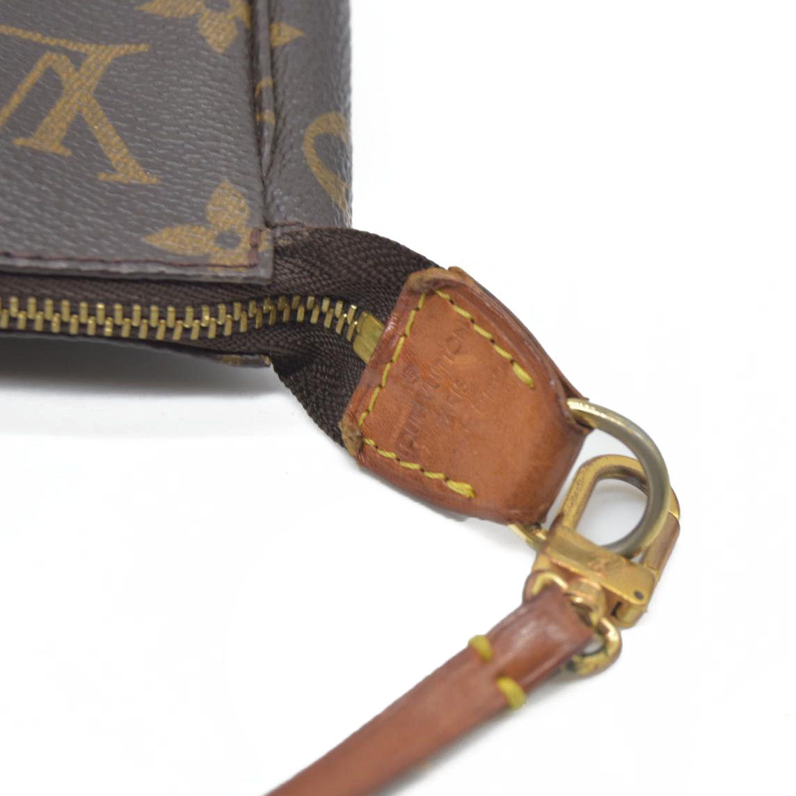 Louis Vuitton Monogram Pochette Accessories Pouch Bag  AR0969