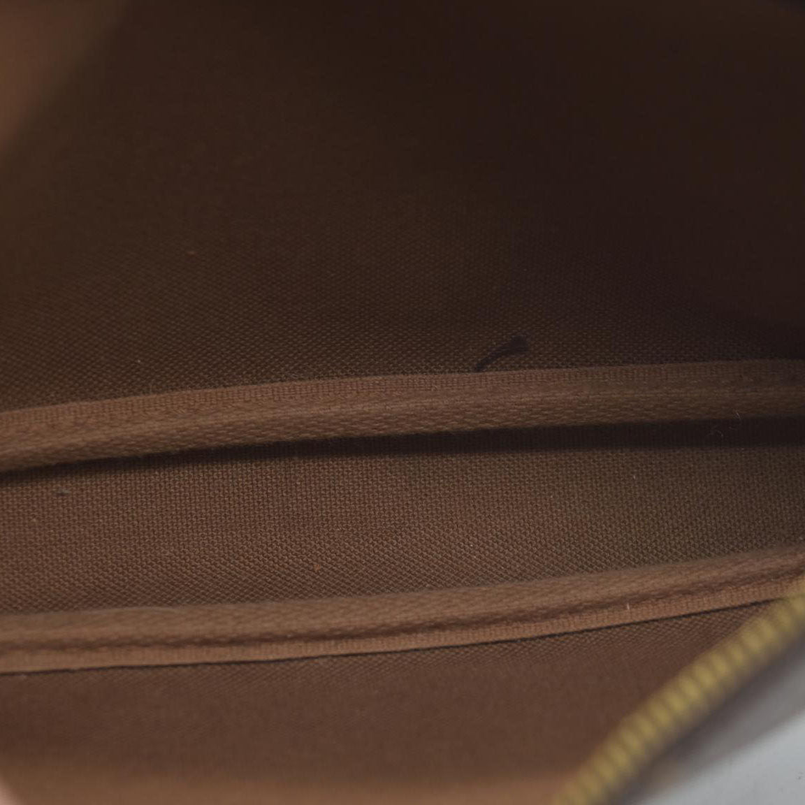 Louis Vuitton Monogram Pochette Accessories Pouch Bag  AR0969