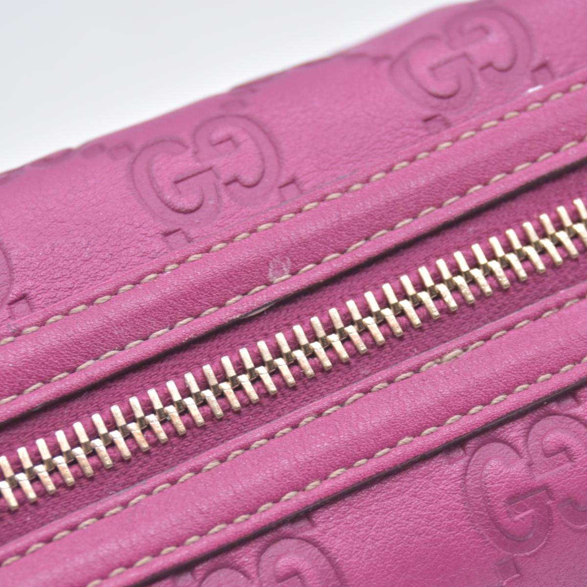 $480 GUCCI Guccissima Leather Heart Charm Cosmetic Pouch Pink CONSIGNMENT 10021425