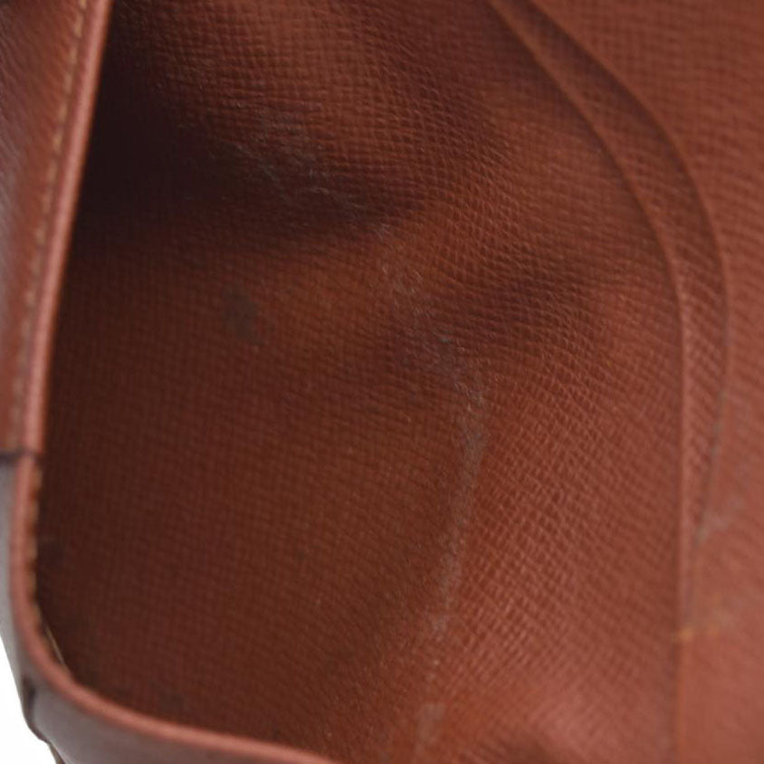 $505 LOUIS VUITTON Epi Organizer de Poche Card Case