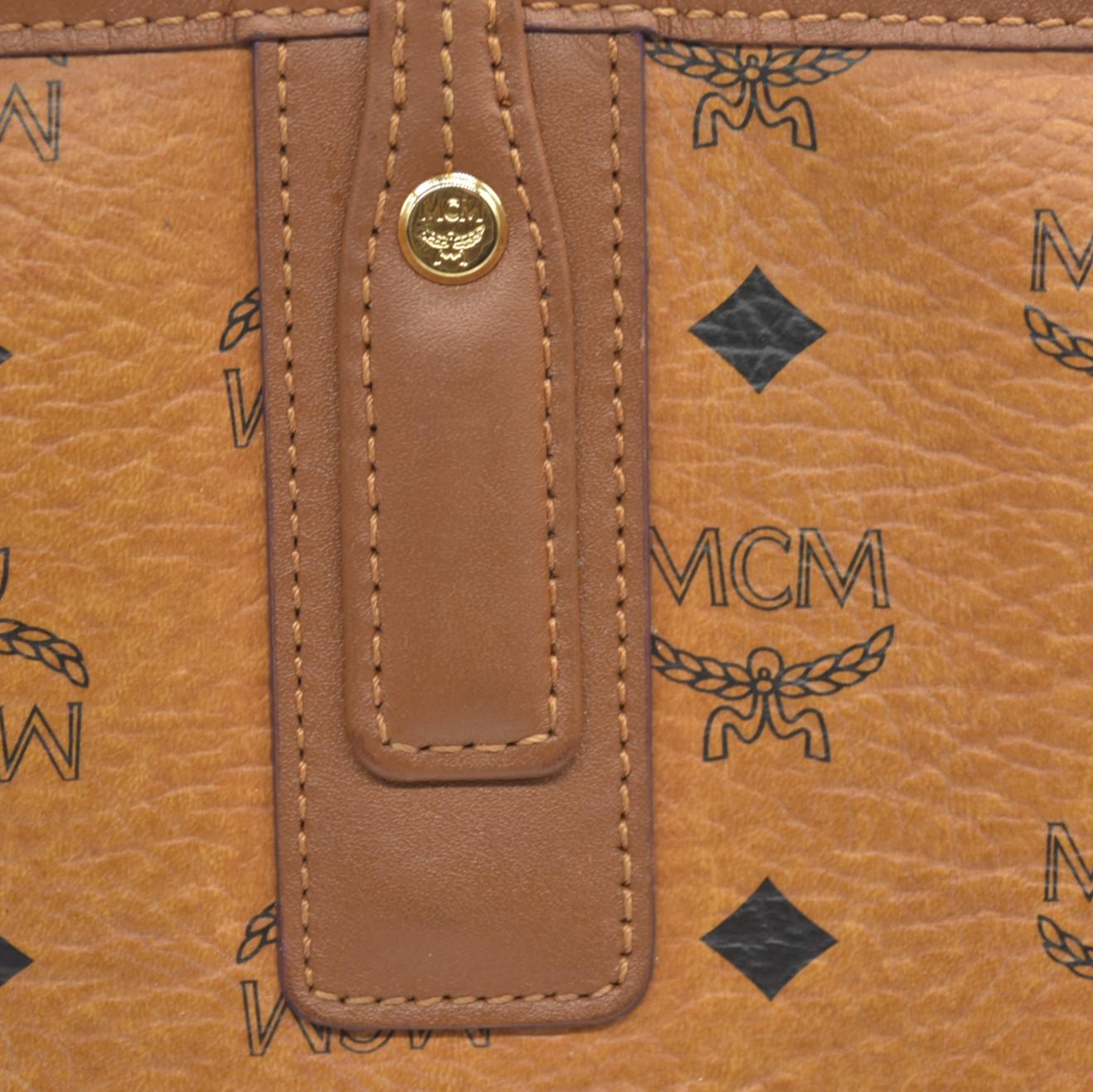 $730 MCM Medium Liz Reversible Tote Cognac