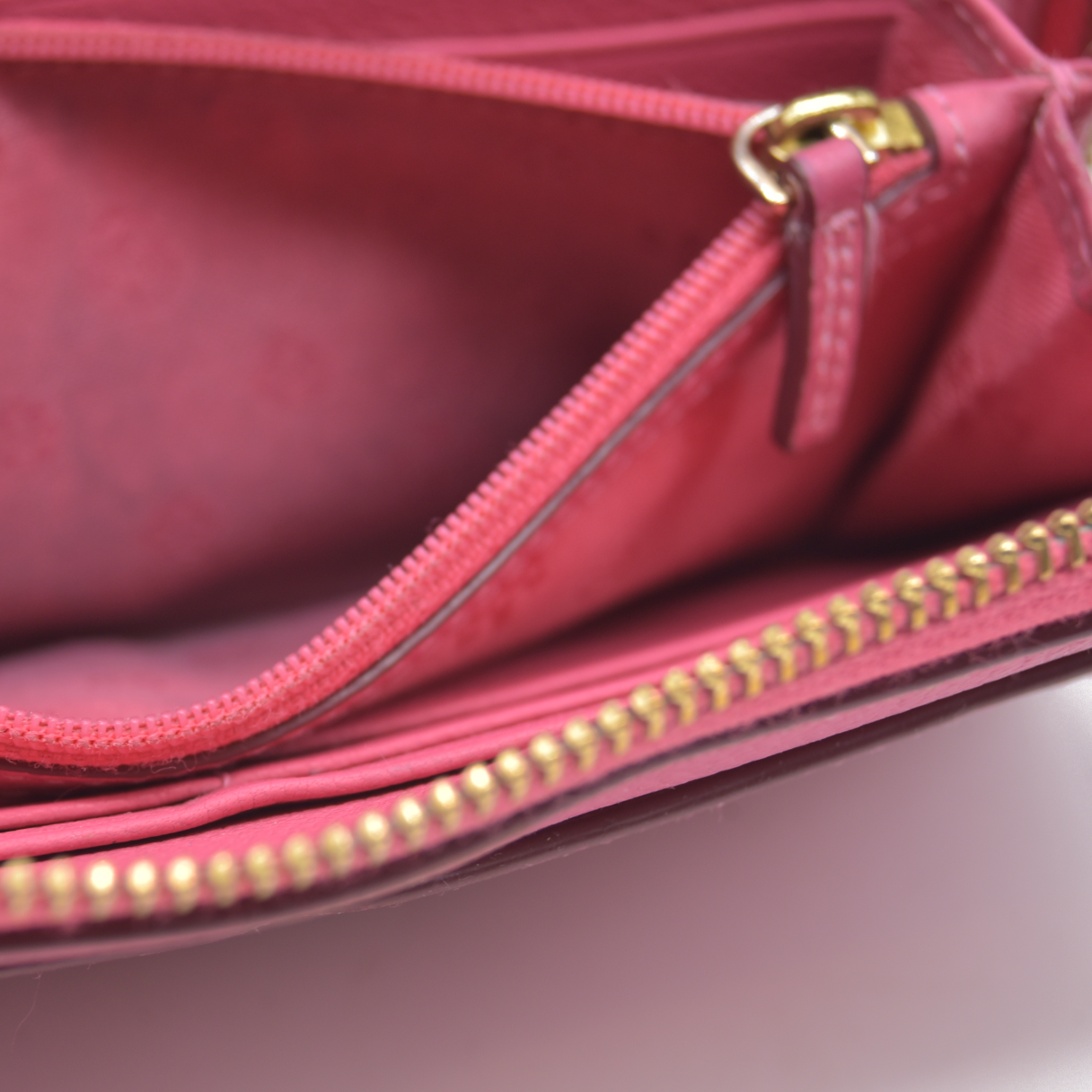 Tory Burch Giveaway Wallet