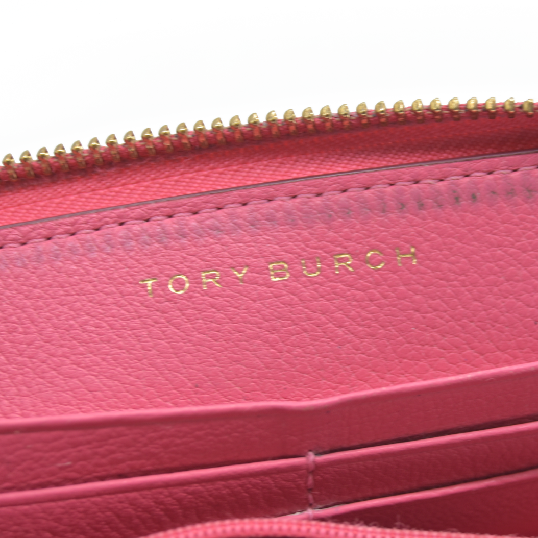 Tory Burch Giveaway Wallet