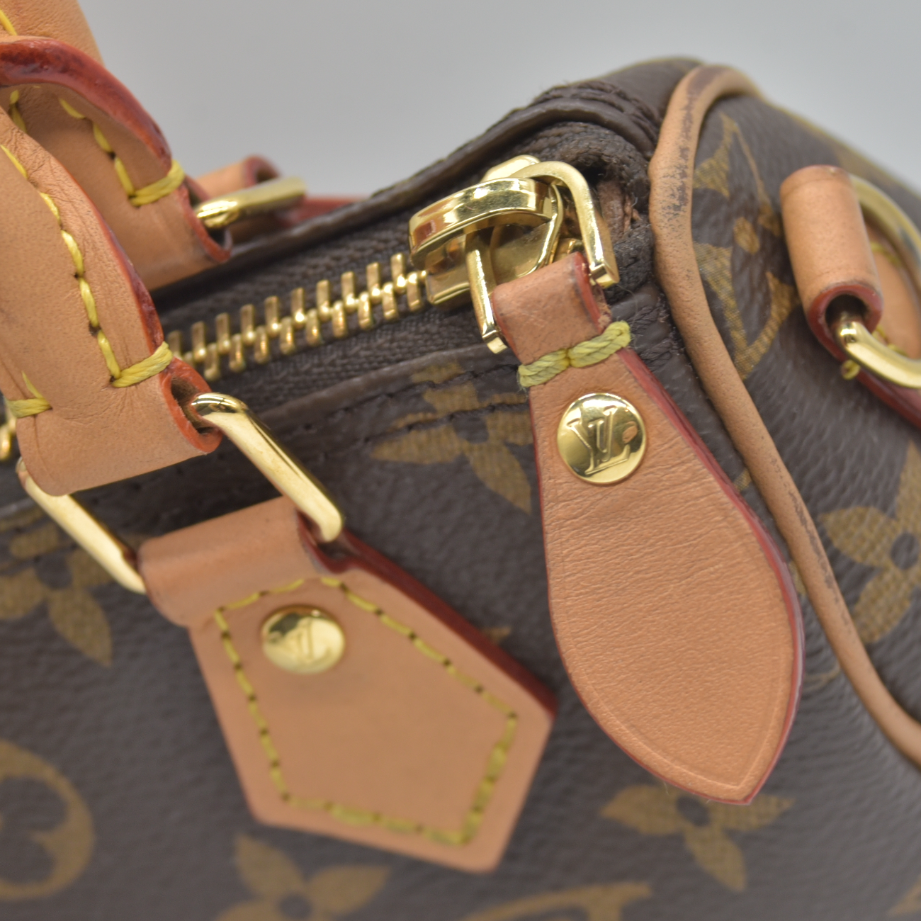 2025 $1920 Louis Vuitton Monogram Nano Speedy Bandouliere LA0285