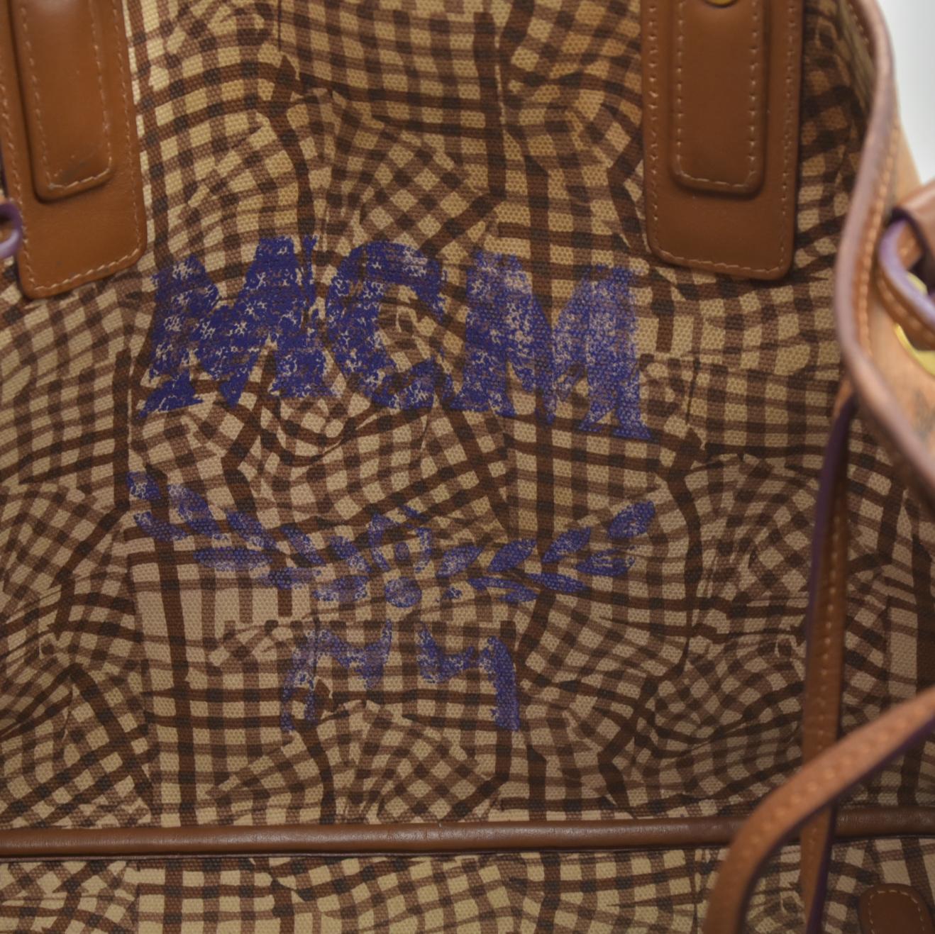 $730 MCM Medium Liz Reversible Tote Cognac