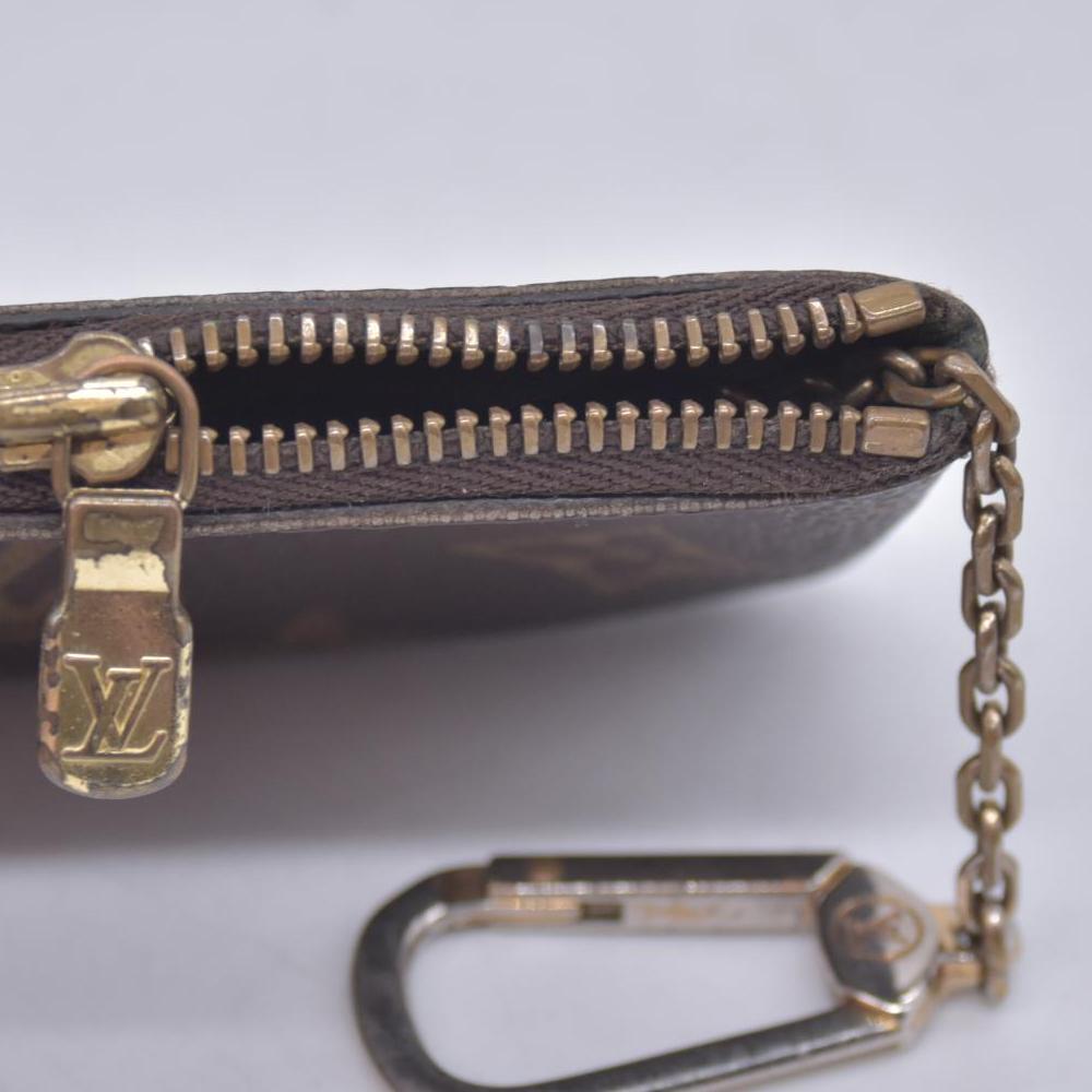 $455 2010 Louis Vuitton Monogram Key Pouch