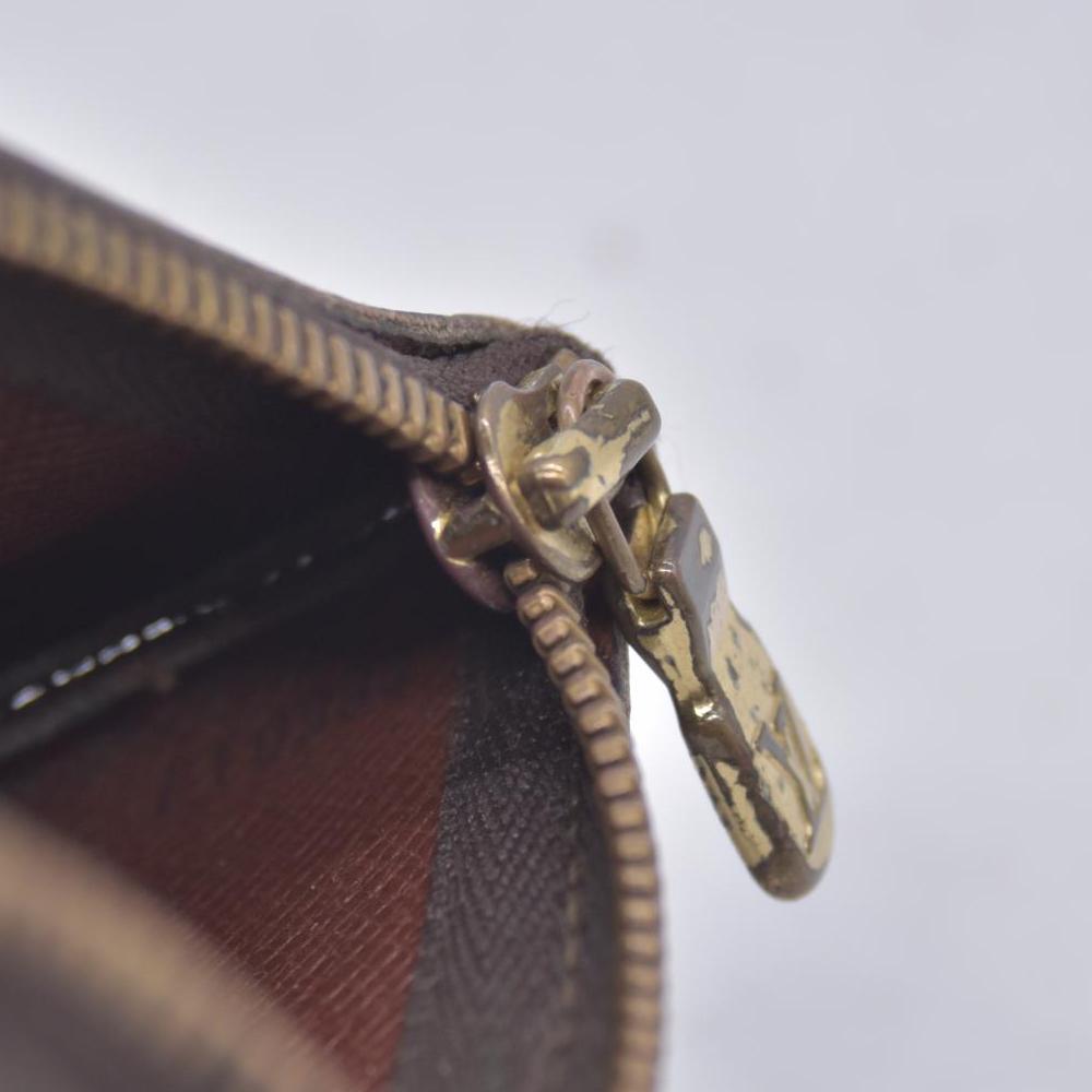 $455 2010 Louis Vuitton Monogram Key Pouch