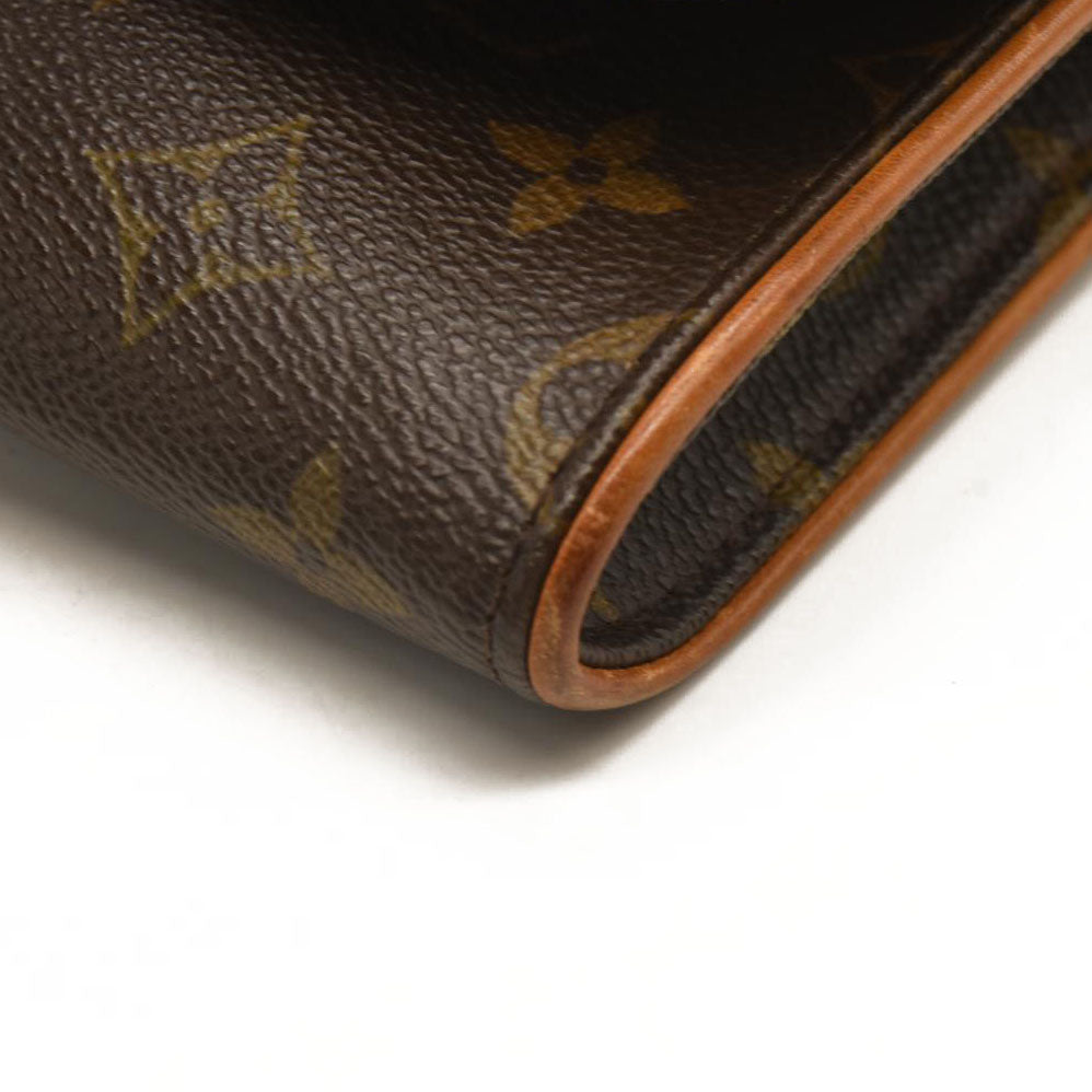 LOUIS VUITTON Monogram Pochette Twin GM  CA1919