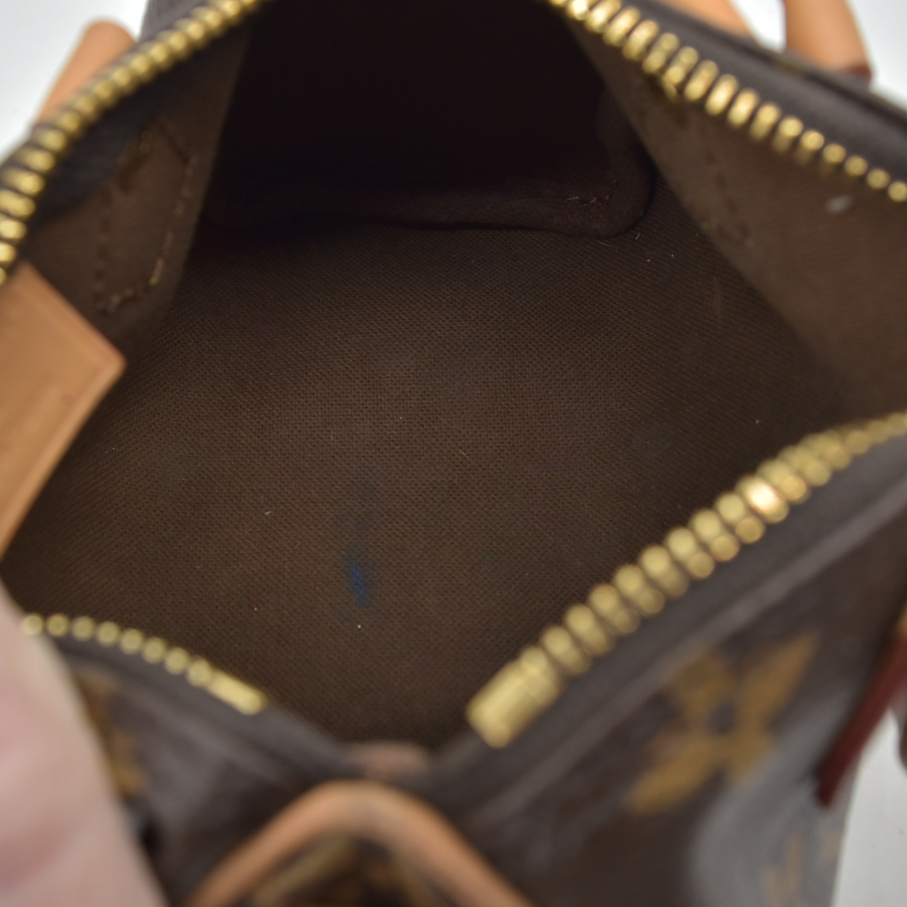 2025 $1920 Louis Vuitton Monogram Nano Speedy Bandouliere LA0285