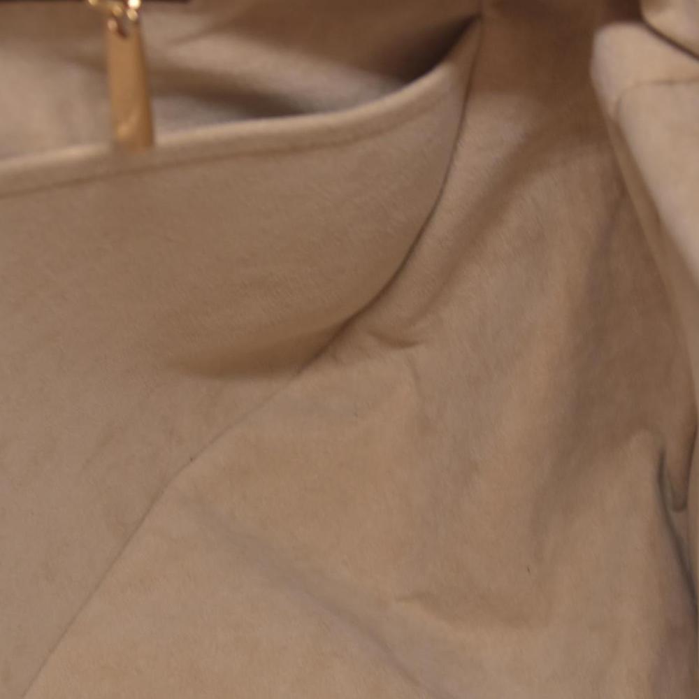 $2500 Louis Vuitton Monogram Artsy MM