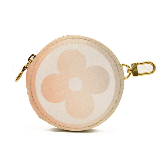LOUIS VUITTON Monogram Giant By The Pool Multi Pochette Accessories Round Coin Purse Brume