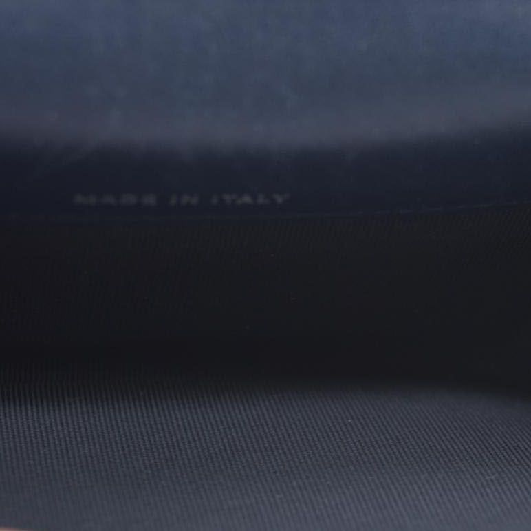 AUCTION $525 Chanel Interlocking CC Logo Card Holder