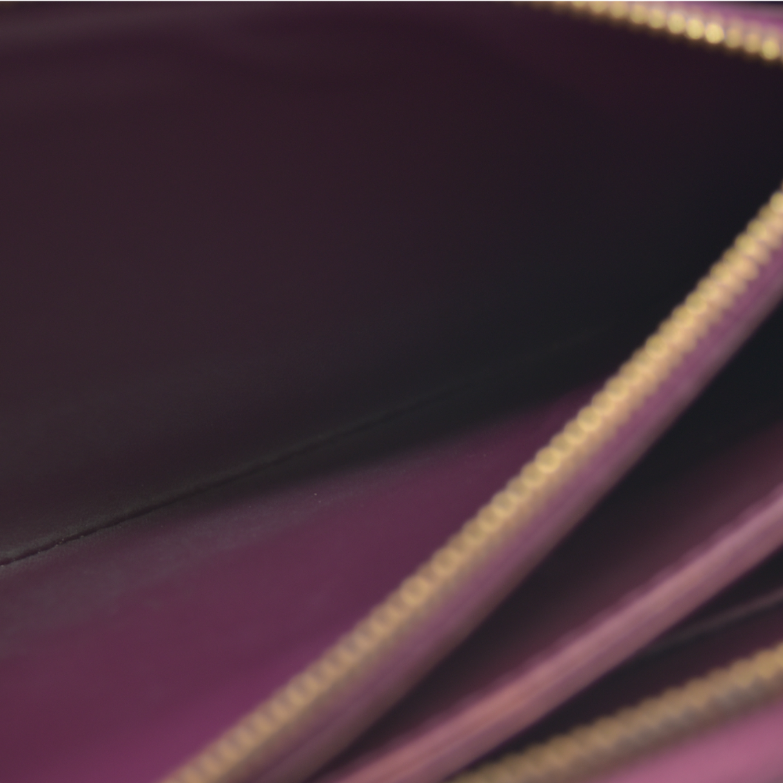 LOUIS VUITTON Monogram Vernis Zippy round zipper Long Wallet CA0098