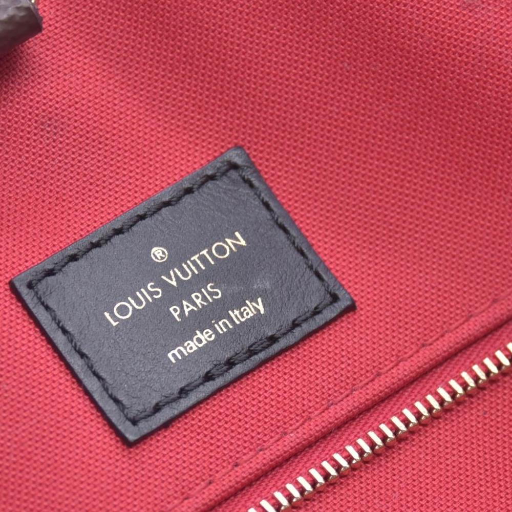 $3550 Louis Vuitton Reverse Monogram Giant Onthego GM