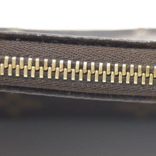 LOUIS VUITTON Mini Pochette Accessoires Monogram Handbag FL1026