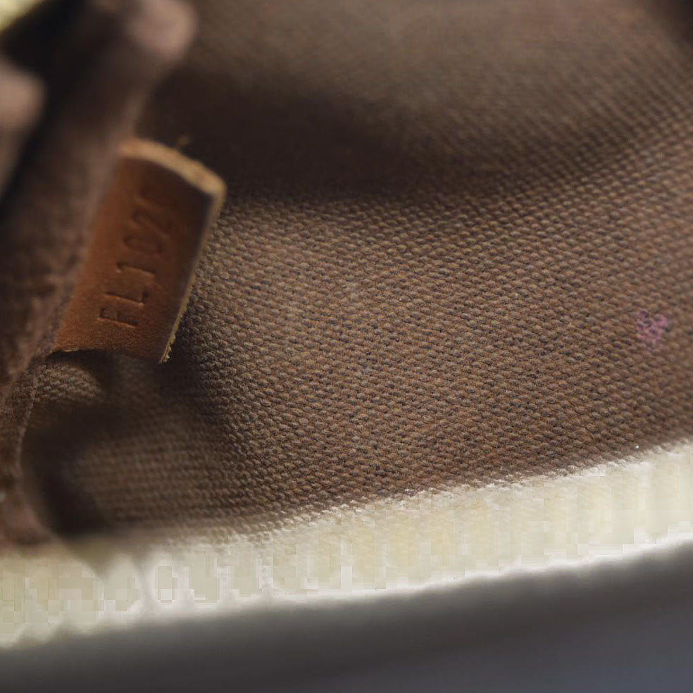 LOUIS VUITTON Mini Pochette Accessoires Monogram Handbag FL1026