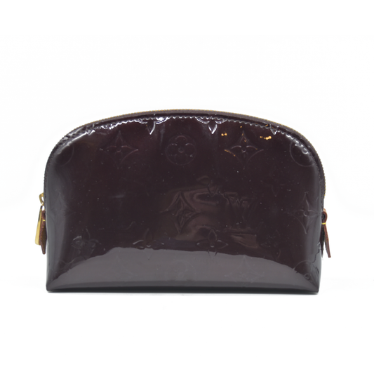 $530 LOUIS VUITTON Vernis Cosmetic Pouch Amarante CONSIGMENT AUCTION