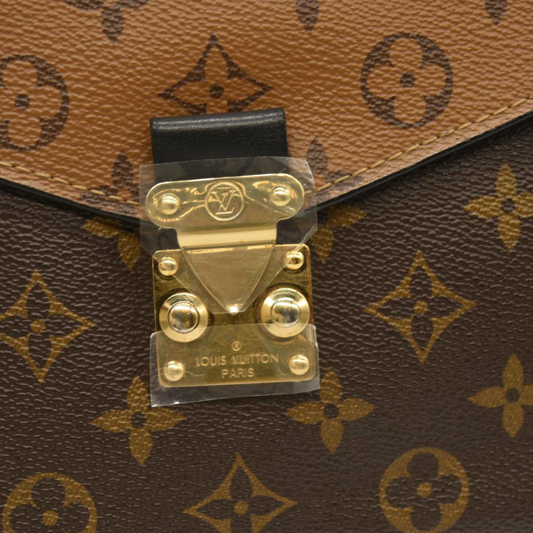 Louis Vuitton  Reverse Monogram Pochette Metis
