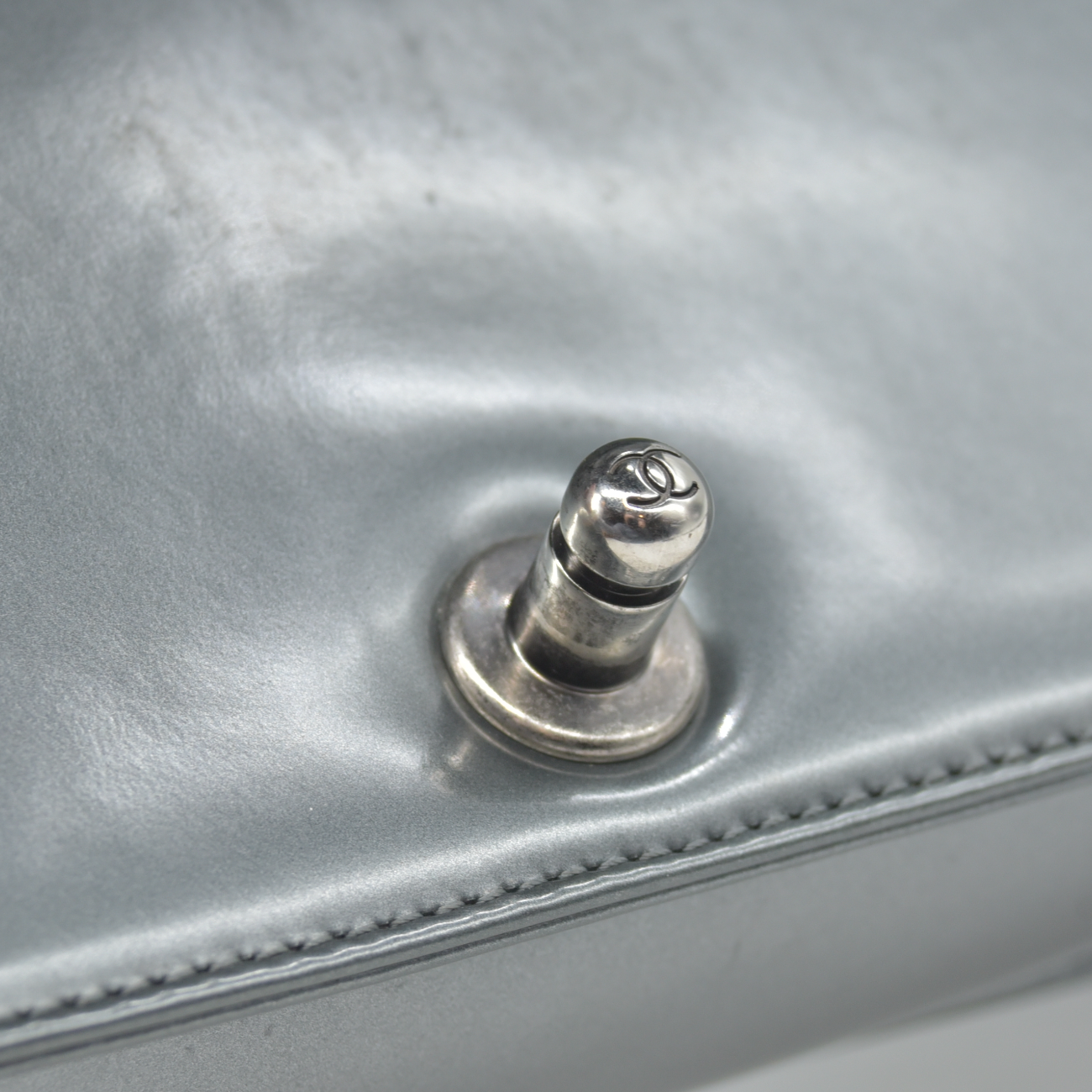 $4700 2012 Chanel Medium Boy Electric Silver Patent Leather Logo CC Flap