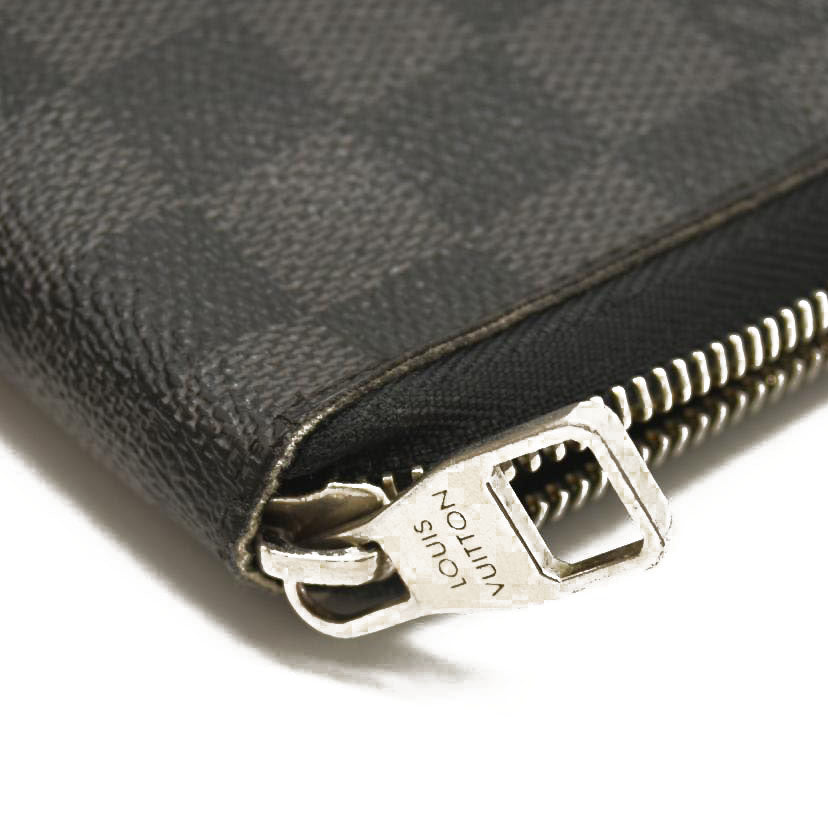 Louis Vuitton  Damier Graphite Zippy Organizer Wallet