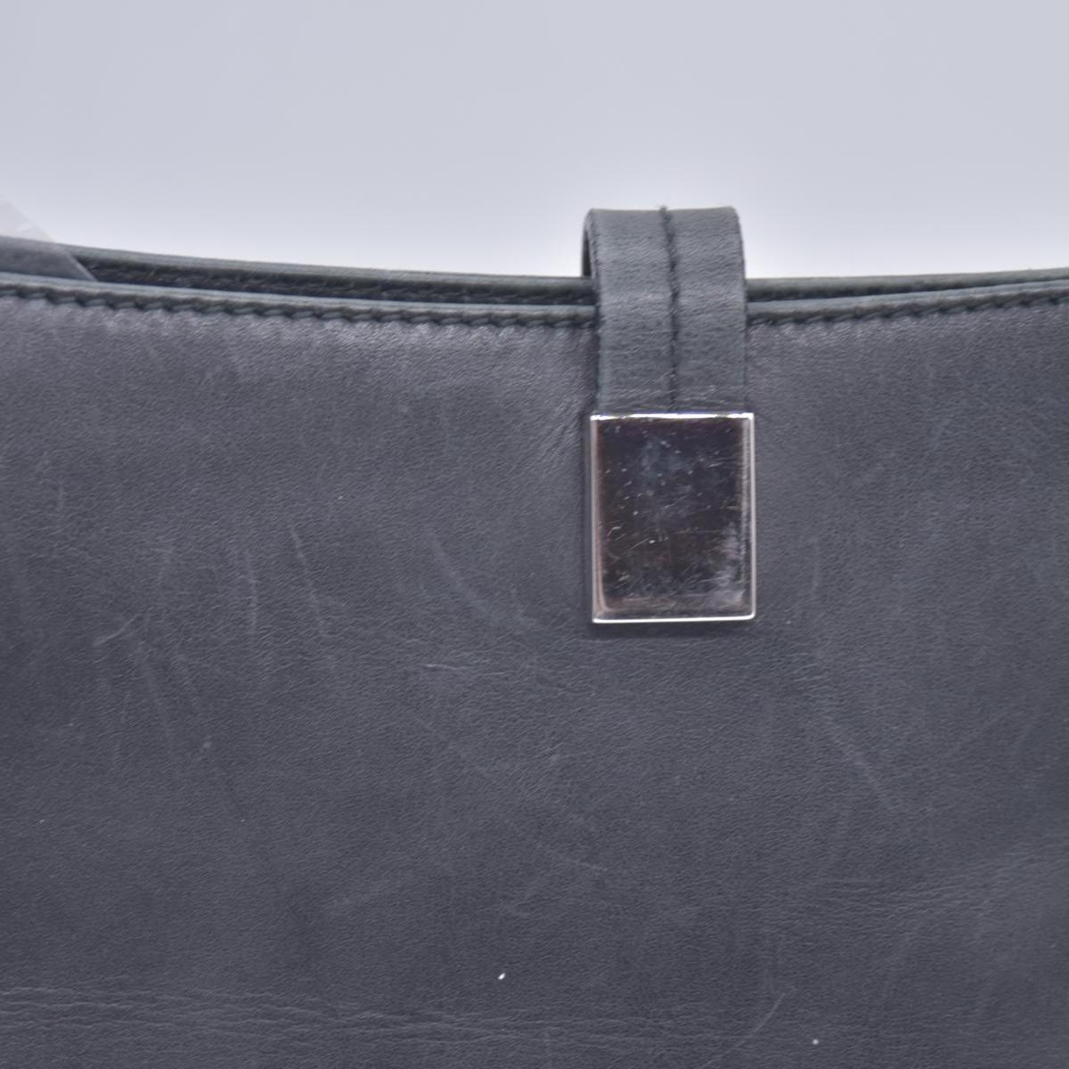 $950 SALVATORE FERRAGAMO Leather Gancini Lock Shoulder Bag Black CONSIGNMENT 10021187
