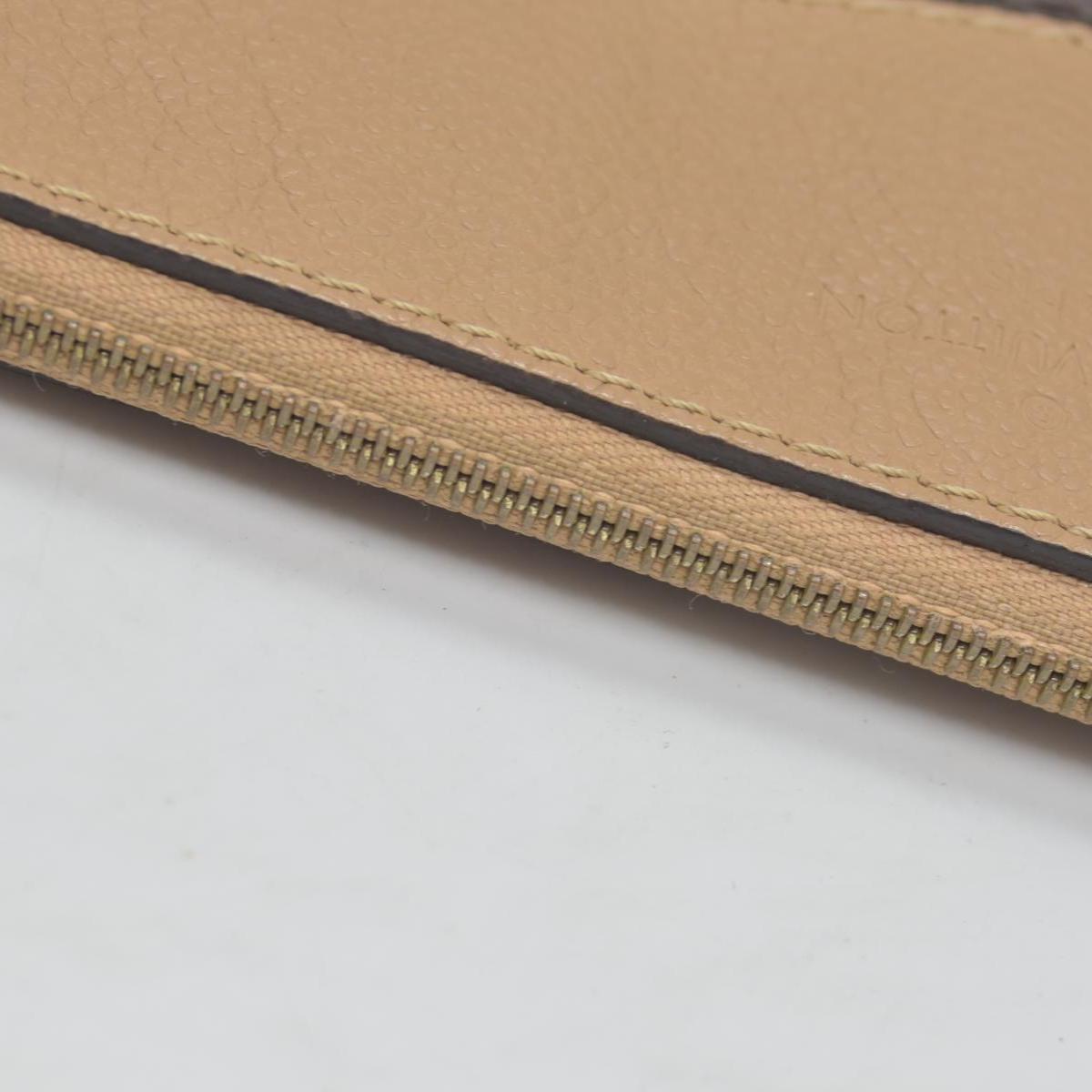 $760 Louis Vuitton Monogram Daily Pouch Sesame