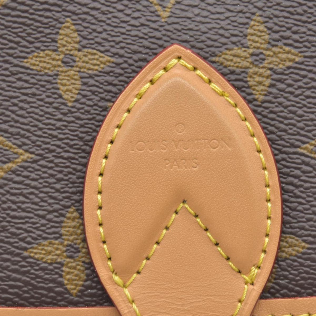 $2620 Louis Vuitton Monogram Diane Black