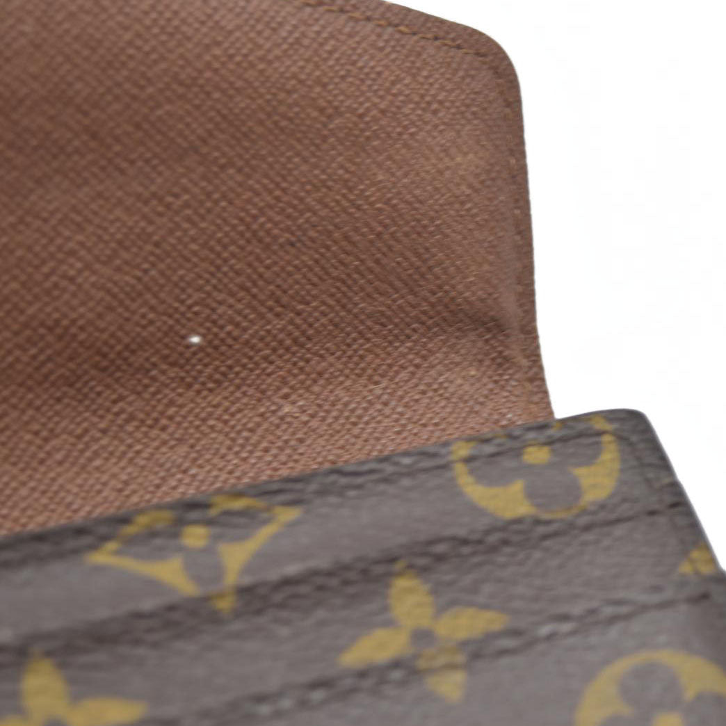 AUCTION $725 Louis Vuitton Monogram Sarah Wallet (no date code)