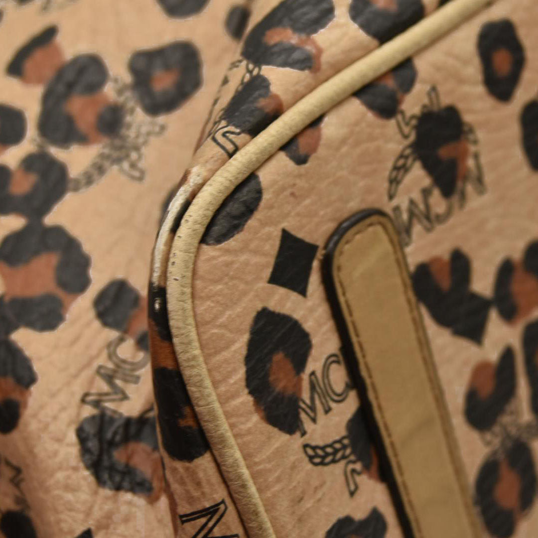 MCM  Visetos Leopard Print Medium Anya Shopper Tote beige