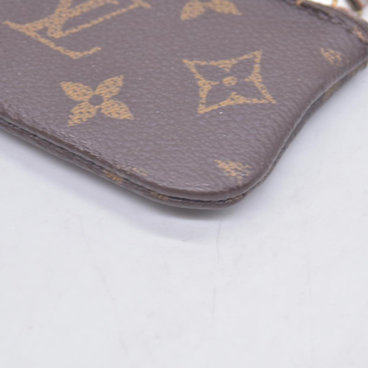 $455 1993 Louis Vuitton Monogram Key Pouch