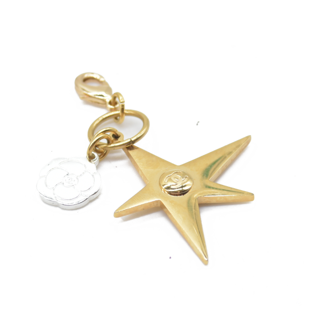 Authentic Chanel Star Camellia Beauty Boutique Gift With Purchase Charm