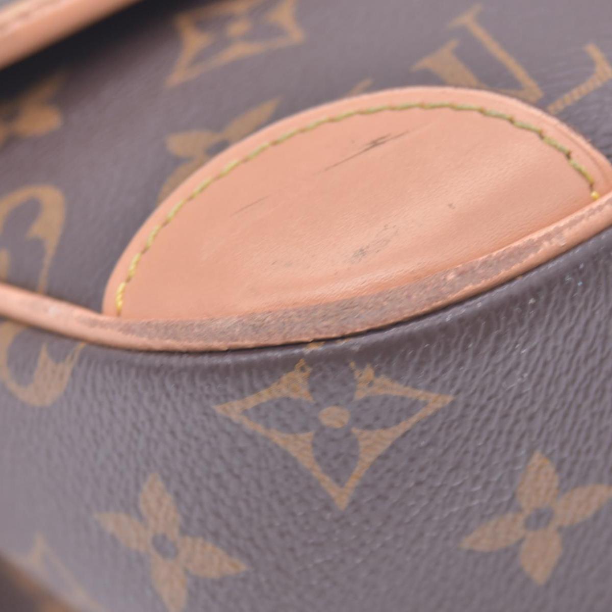 $2940 Louis Vuitton Monogram Diane Black