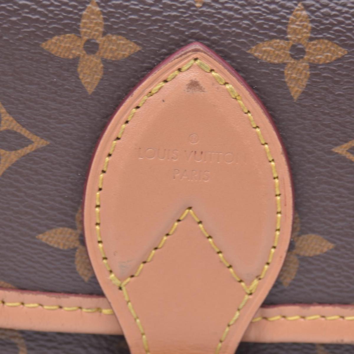 $2940 Louis Vuitton Monogram Diane Black