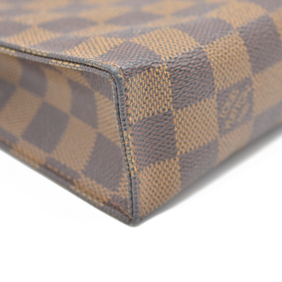 CONSIGNMENT AUCTION $1050 Louis Vuitton  Damier Ebene Toiletry Pouch 26