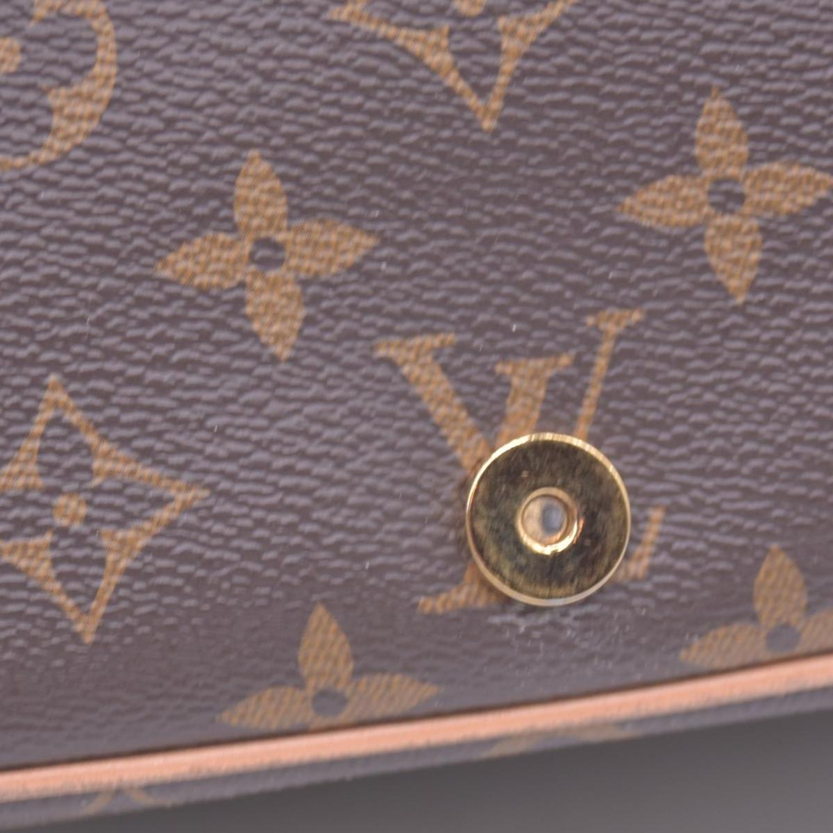 $2940 Louis Vuitton Monogram Diane Black