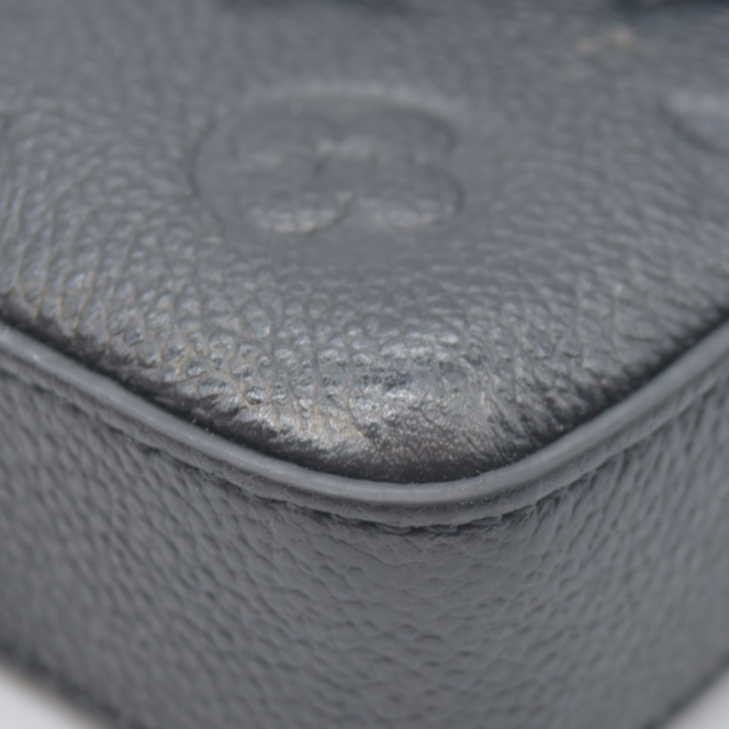 $1720 Louis Vuitton LV Monogram Pochette Félicie Black RFID