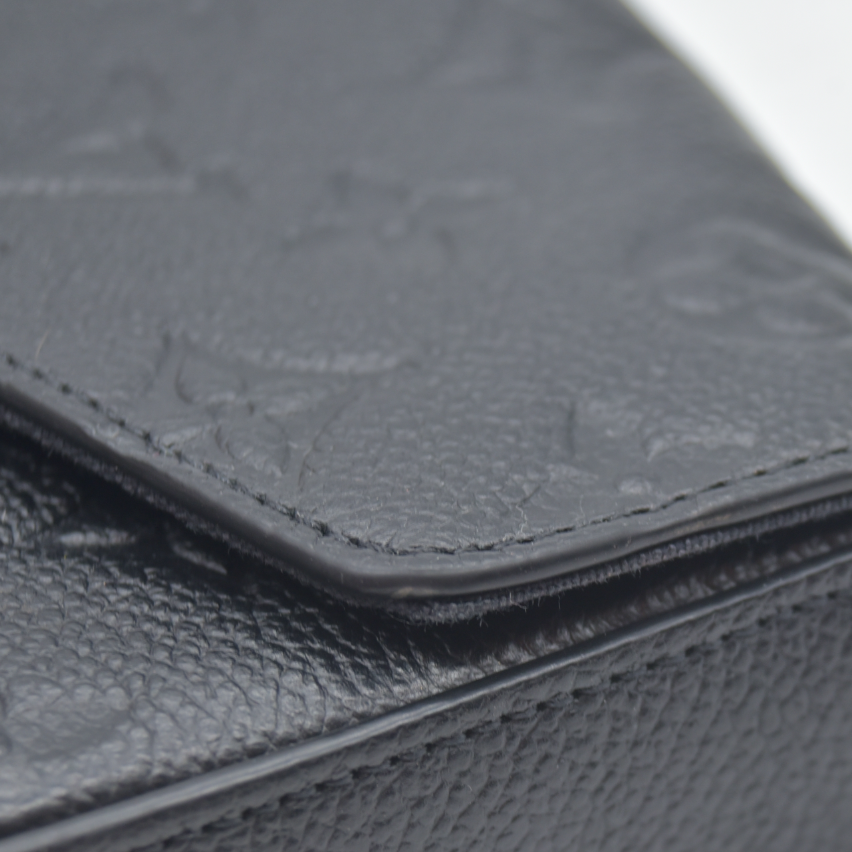 $1720 Louis Vuitton LV Monogram Pochette Félicie Black RFID