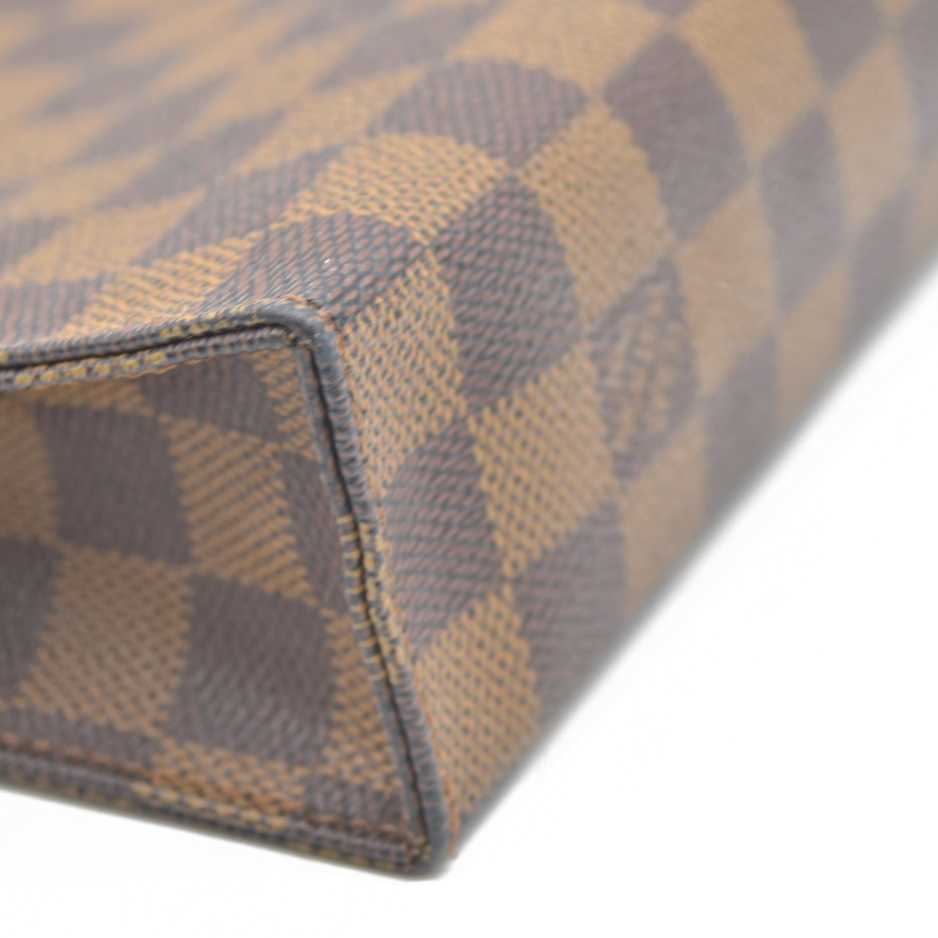 CONSIGNMENT AUCTION $1050 Louis Vuitton  Damier Ebene Toiletry Pouch 26