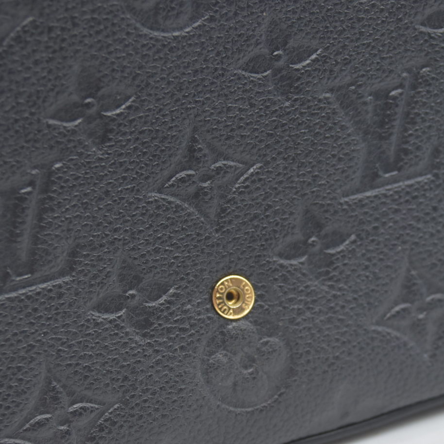 $1720 Louis Vuitton LV Monogram Pochette Félicie Black RFID
