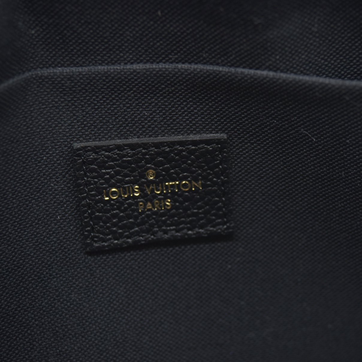 $1720 Louis Vuitton LV Monogram Pochette Félicie Black RFID