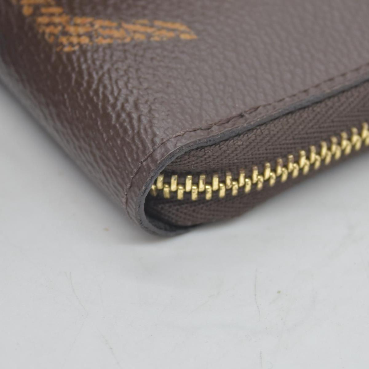 Louis Vuitton  Vintage Monogram Giant Pattern Zippy Coin Purse