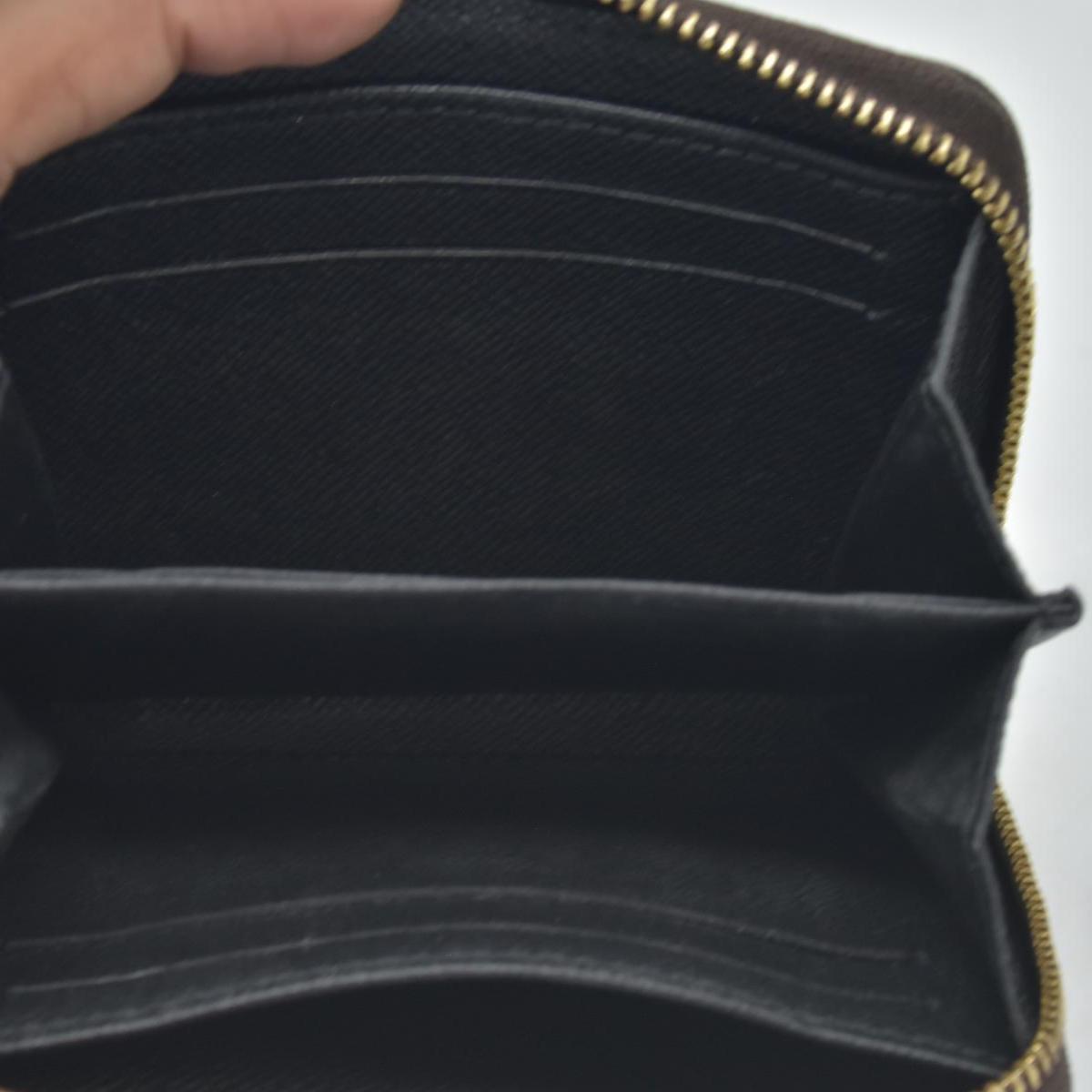 Louis Vuitton  Vintage Monogram Giant Pattern Zippy Coin Purse