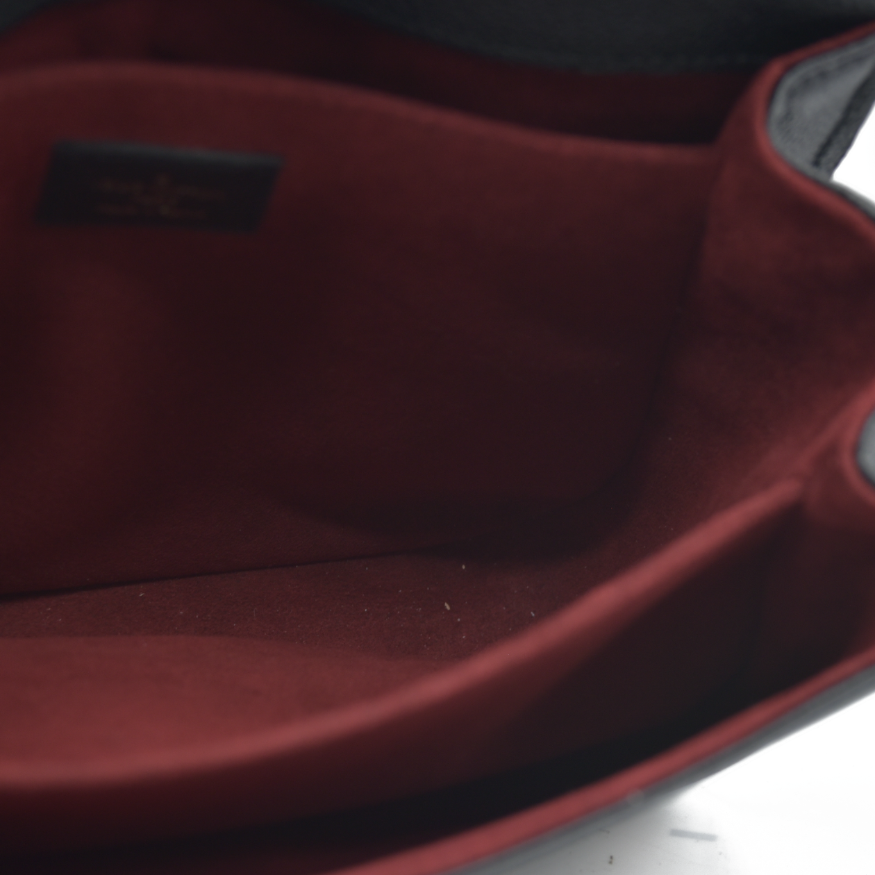 $3150 Louis Vuitton Empreinte Monogram Giant Pochette Metis Black Beige Bicolor CONSIGNMENT