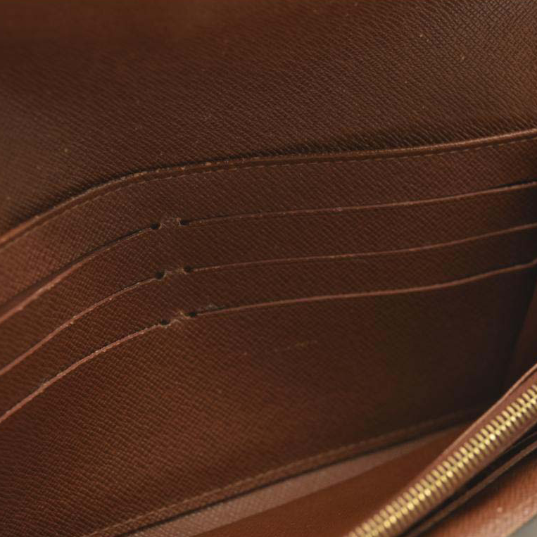 Louis Vuitton Monogram Sarah Wallet NM