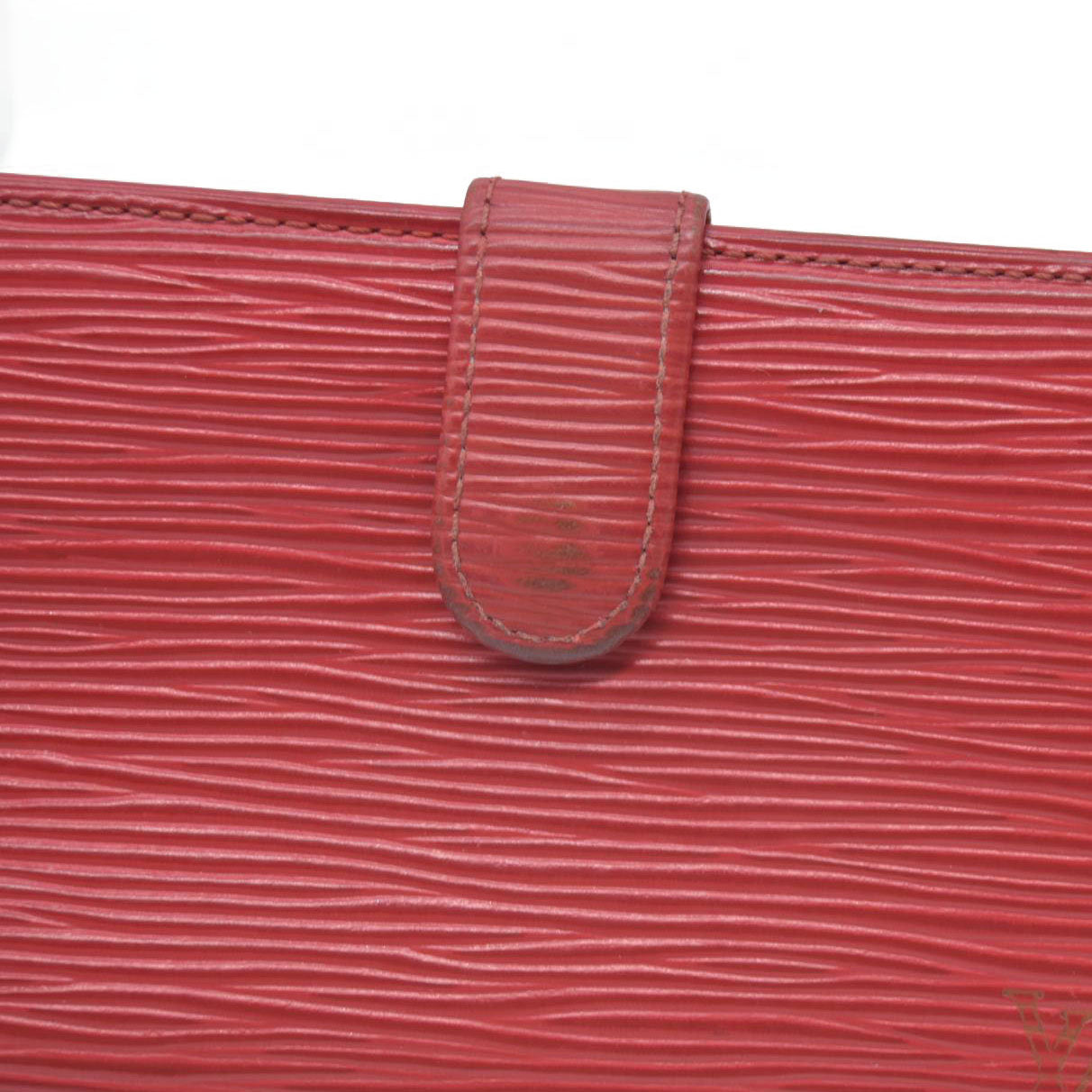 AUCTION $775 Louis Vuitton  Epi French Purse Wallet Red  MI0074