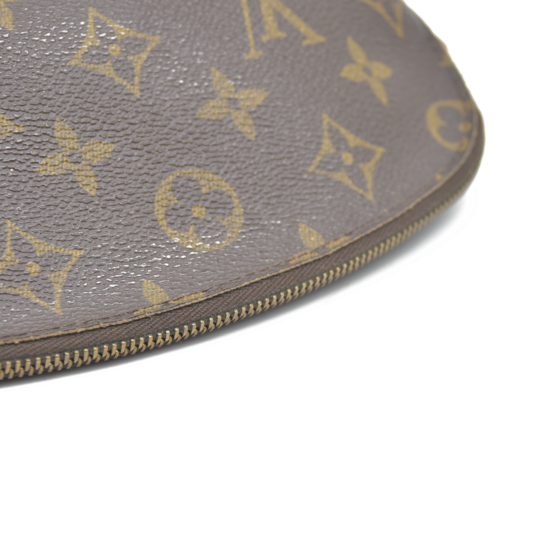 CONSIGNMENT AUCTION $600 Louis Vuitton  Monogram Cosmetic Pouch