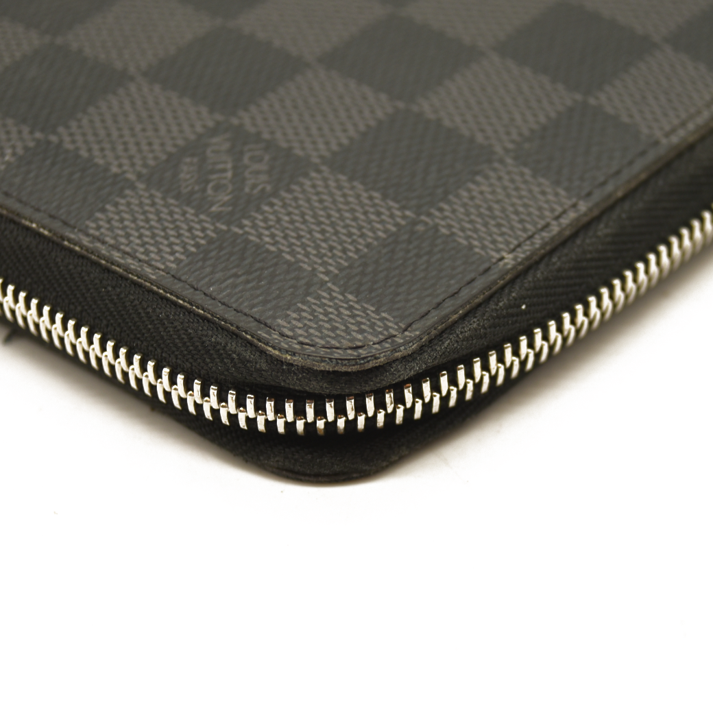 Louis Vuitton  Damier Graphite Zippy Organizer Wallet CA4118