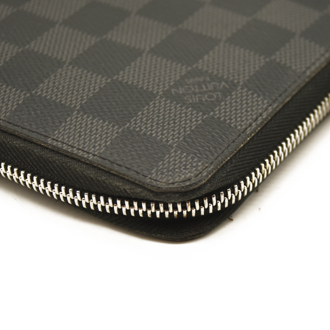 Louis Vuitton  Damier Graphite Zippy Organizer Wallet CA4118